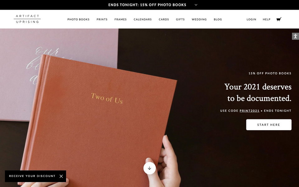 Custom Photo Books & Gifts website